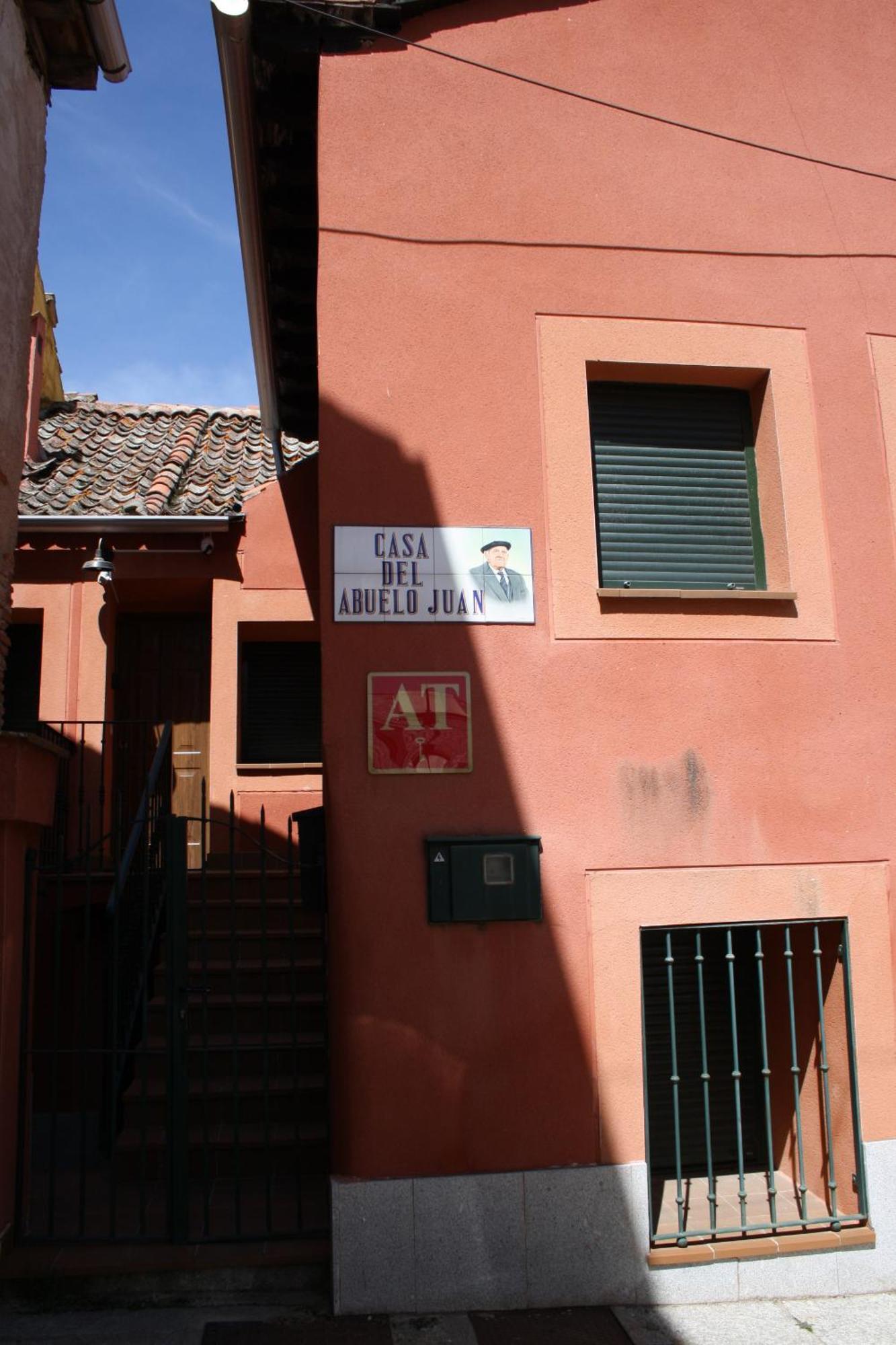Apartamentos "Casa Abuelo Juan" San Ildefonso ภายนอก รูปภาพ